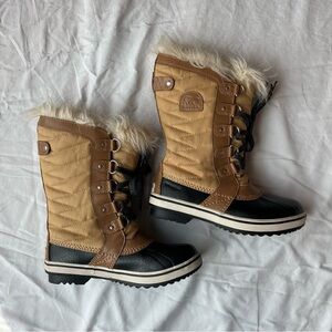 Sorel Girls Tofino II Winter Boots Size Size 3